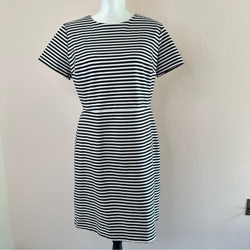 Old Navy Black and White Striped Dress, Size Large